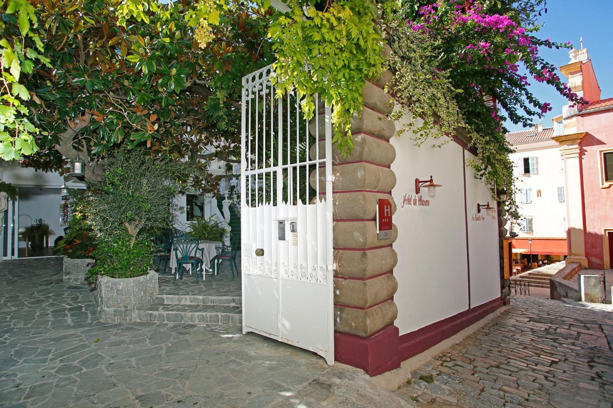 Le Magnolia Calvi (Corsica) Exterior foto